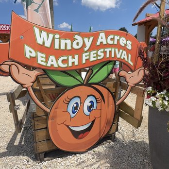 Windy Acres Farm - Pumpkin Patches Near Me - Geneva, Illinois Windy Acres Farm - Pumpkin Patches Near Me - Geneva, Illinois