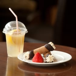 Pizzicato - Homemade cannoli & lemonade