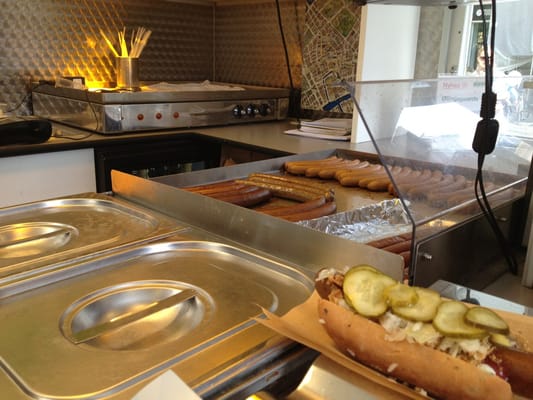 DØP - The Organic Hotdog Stand by null