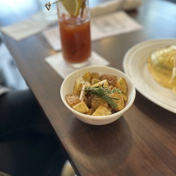 Fleur STL - Breakfast potato's - Breakfast & Brunch Near Me - St. Louis, Missouri Fleur STL - Breakfast potato's - Breakfast & Brunch Near Me - St. Louis, Missouri