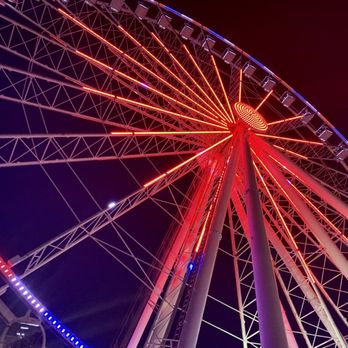 The Island - Amusement Parks Near Me - Pigeon Forge, Tennessee
