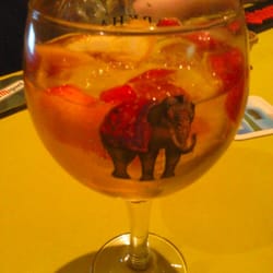 Friends - Gintonic con fresas y naranja