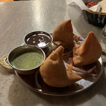 Dakshin Curry and Biryani - Vegan Samosa - Desserts Near Me - Syracuse, New York