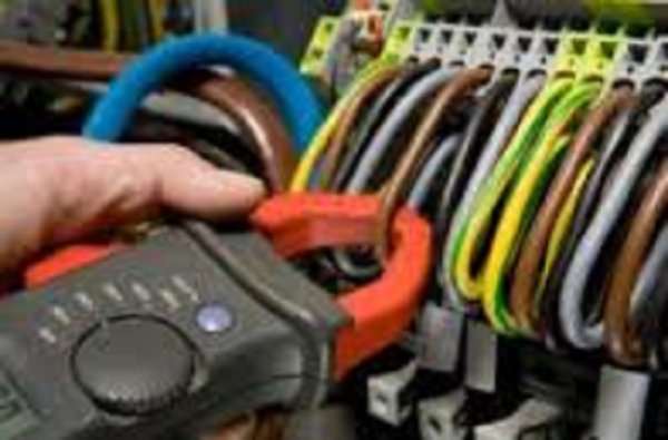 Central Ave Electricians