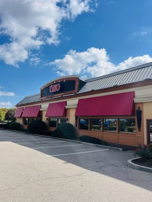 UNO Pizzeria & Grill by null