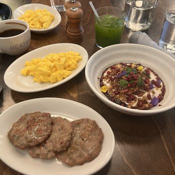 Beatrix - Streeterville - Vanilla Bean Yogurt w/ Berries & Granola Our Chicken Sausage Scrambled Eggs* - New American Near Me - Chicago, Illinois