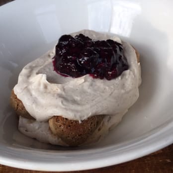 Levetto - Tiramisu - Italian Near Me - Thornhill, Ontario
