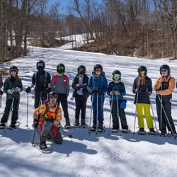 Tate's School - 7th Grade Snowshoeing Trip. Now this is how you learn about weather!