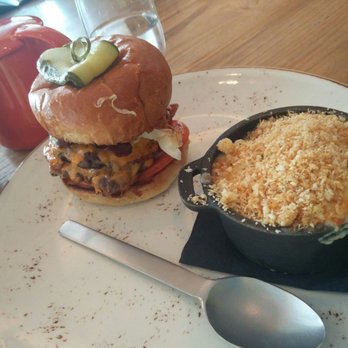 SOCO Kitchen + Bar - Soco burger - Bars Near Me - Toronto, Ontario SOCO Kitchen + Bar - Soco burger - Bars Near Me - Toronto, Ontario