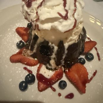 Blackstones Steakhouse - Steakhouses Near Me - Norwalk, Connecticut