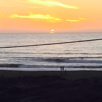 Pacifica Beach Hotel - SunSet View from our Balcony Room-205. "PRICELESS MOMENTS" to end our Anniversary - Hotels Near Me - Pacifica, California Pacifica Beach Hotel - SunSet View from our Balcony Room-205. "PRICELESS MOMENTS" to end our Anniversary - Hotels Near Me - Pacifica, California
