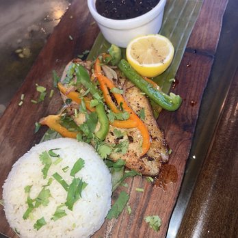La Costa Olas - Fish lunch special - Latin American Near Me - Fort Lauderdale, Florida La Costa Olas - Fish lunch special - Latin American Near Me - Fort Lauderdale, Florida
