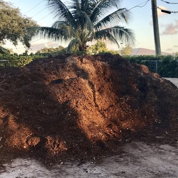 Plantation Central Park - Free mulch for Plantation residents - Parks Near Me - Plantation, Florida Plantation Central Park - Free mulch for Plantation residents - Parks Near Me - Plantation, Florida