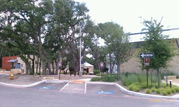 PATRICK HEATH LIBRARY - Updated June 2026 - 10 Photos - 451 N Main St ...