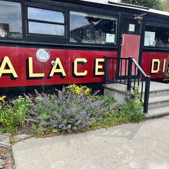 Palace Diner - Store front - Breakfast & Brunch Near Me - Biddeford, Maine