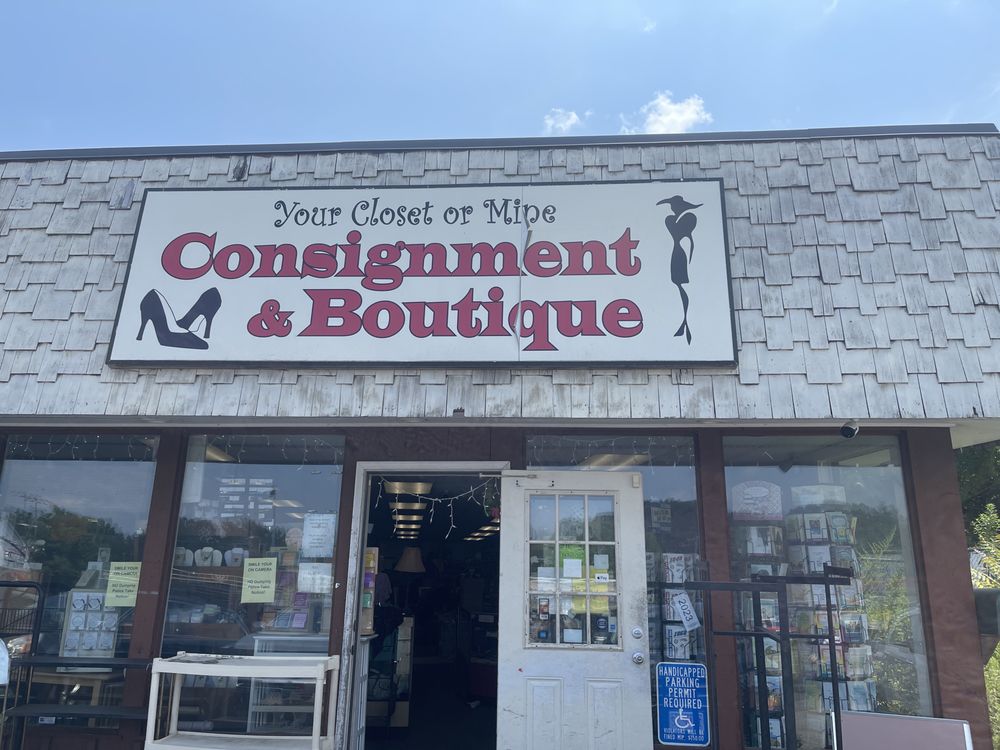 YOUR CLOSET OR MINE Updated September 2024 541 Washington St, Middletown, Connecticut Used