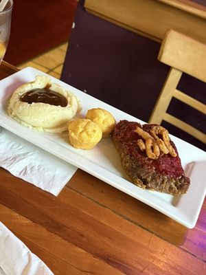 The Ridge Inn Restaurant by null