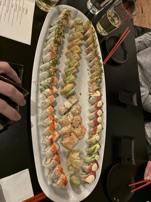 Dave's Sushi by null