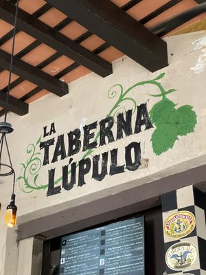 La Taberna Lúpulo by null