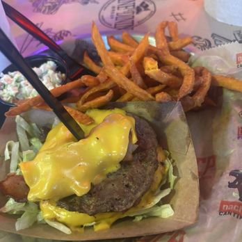 River City Cafe - Bacon smash burger with no bun Sweet potato fries - Burgers Near Me - Myrtle Beach, South Carolina River City Cafe - Bacon smash burger with no bun Sweet potato fries - Burgers Near Me - Myrtle Beach, South Carolina