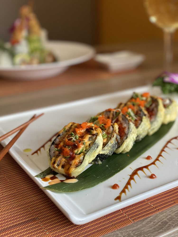 LOTUS RESTAURANT Updated November 2024 81 Photos & 173 Reviews