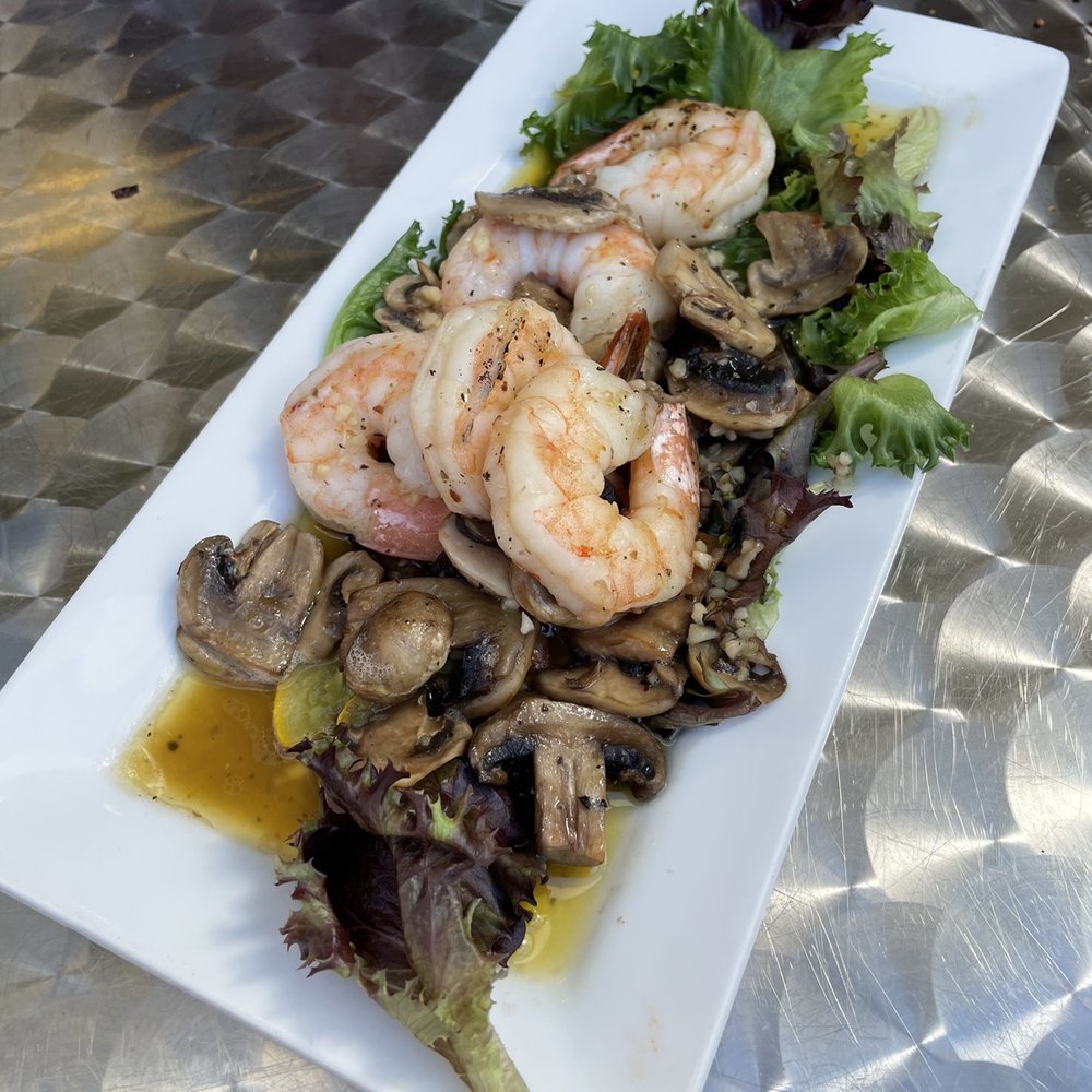 The 522 - Sauteed Mushrooms and shrimp appetizer - Beer Bar Near Me - Woodinville, Washington