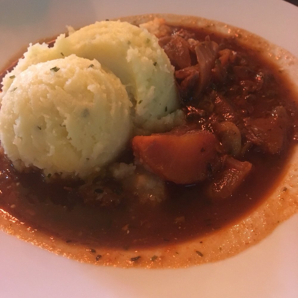 The Brazen Head - Beef and Guinness Stew - Pubs Near Me - Dublin, D The Brazen Head - Beef and Guinness Stew - Pubs Near Me - Dublin, D