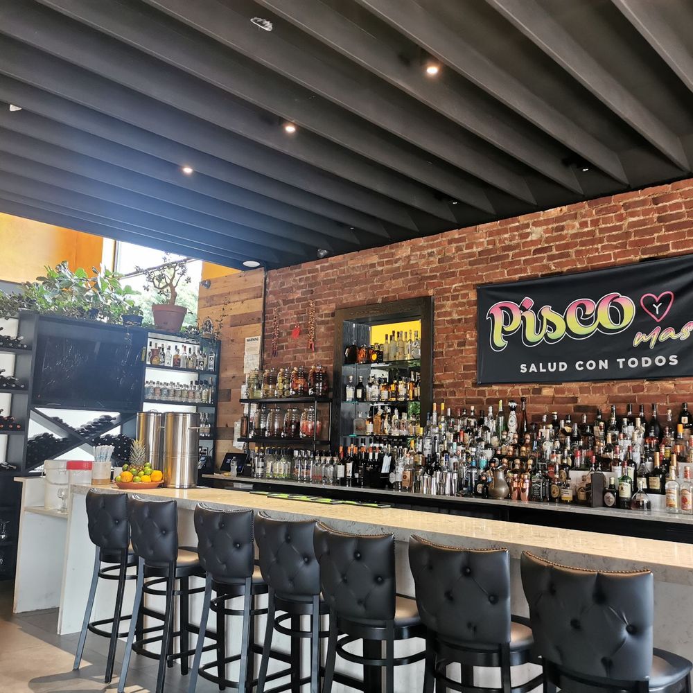Pio Pio - Inside - Latin American Near Me - Glen Cove, New York