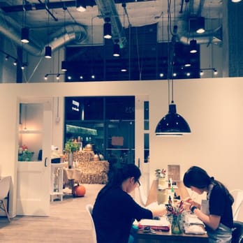 Recoop Spa - Relaxed work stations make you feel like your hanging out with friends - Massage Near Me - Bellevue, Washington Recoop Spa - Relaxed work stations make you feel like your hanging out with friends - Massage Near Me - Bellevue, Washington