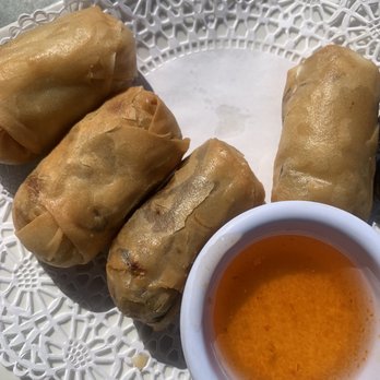 Panya Thai Kitchen - Mini Veggie Egg rolls (10/10) - Thai Near Me - Escondido, California Panya Thai Kitchen - Mini Veggie Egg rolls (10/10) - Thai Near Me - Escondido, California