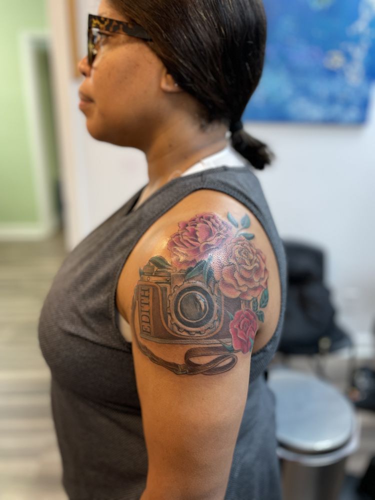 BROKEN CHAINS TATTOOS 33 Photos 1765 Airport Rd, Lynchburg