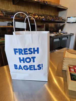 Pop’s Bagels by null