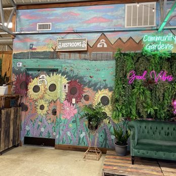 Community Gardens - Public restrooms - Nurseries & Gardening Near Me - Bastrop, Texas