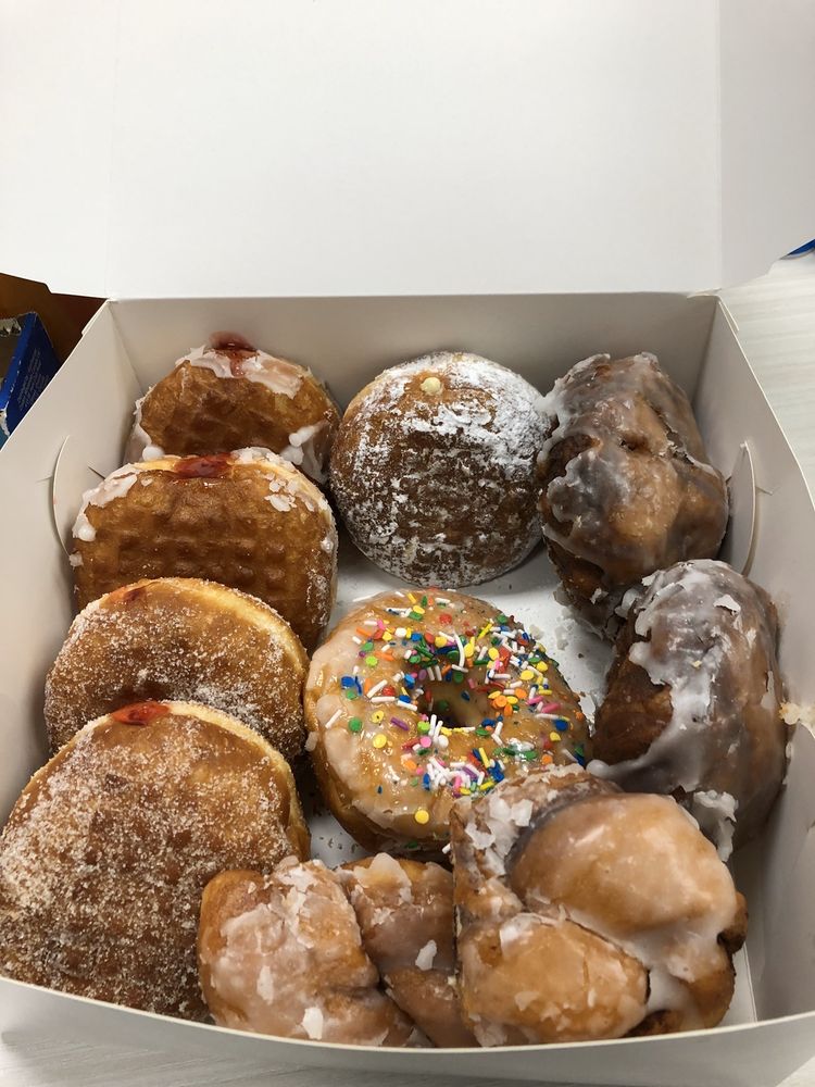 NEW AMSTERDAM BAKERY 16 Photos & 14 Reviews 12892 96 Avenue, Surrey