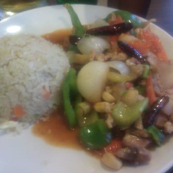 Siam Rice II - L-7 Lunch Special - Kung Pao Chicken - Thai Near Me - Saugus, California