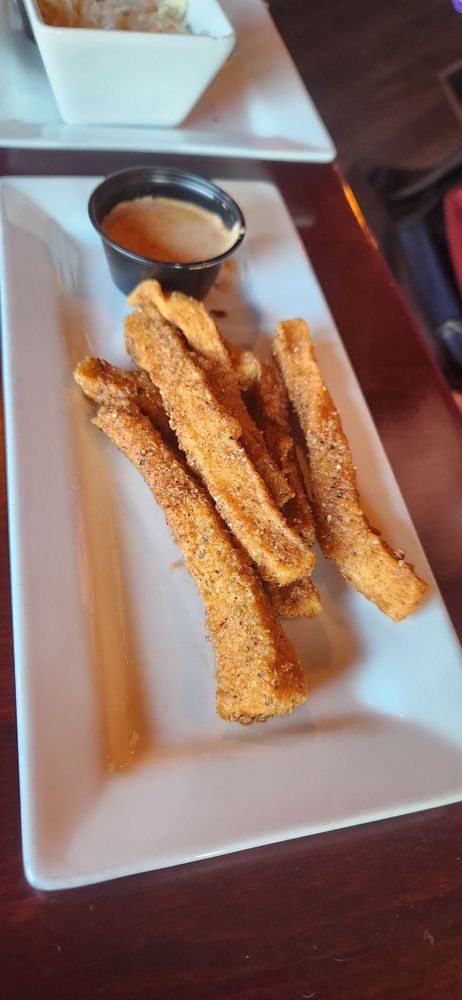 Social spots from Oakwood Bar & Grill