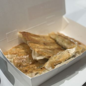 Bafang Dumpling - a box of food on a table - Taiwanese Near Me - Gardena, California