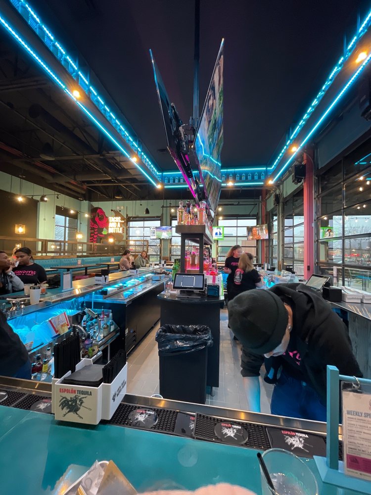 Banditos Tacos & Tequila Maple Lawn, Fulton Roadtrippers