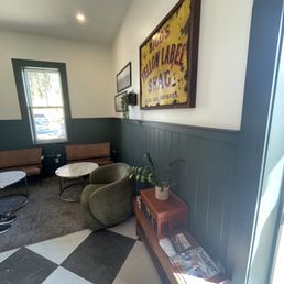 Seating area