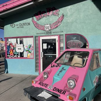 Mr D'z Route 66 Diner - Diners Near Me - Kingman, Arizona
