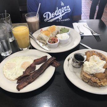 Bea Bea's - Poohs Sunrise with Peaches & Crunch French Toast and Early Bite Burrito - Coffee & Tea Near Me - Burbank, California Bea Bea's - Poohs Sunrise with Peaches & Crunch French Toast and Early Bite Burrito - Coffee & Tea Near Me - Burbank, California