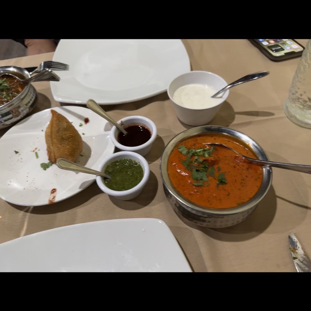 Royal Spice - Samosa CHICKEN BUTTER - Indian Near Me - Millville, New Jersey