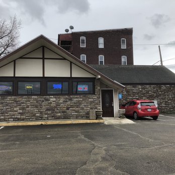 Amedeos - Outside - Pizza Near Me - Holyoke, Massachusetts