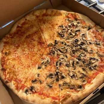 Perusia - Half mushroom - Pizza Near Me - Waldwick, New Jersey Perusia - Half mushroom - Pizza Near Me - Waldwick, New Jersey