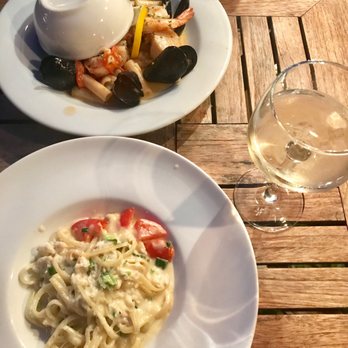 Red House - Crab Cream Linguini + Seafood Pasta - New American Near Me - Cambridge, Massachusetts