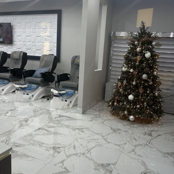 Noble Nails & Spa - Front waiting area - Nail Salons Near Me - Surprise, Arizona Noble Nails & Spa - Front waiting area - Nail Salons Near Me - Surprise, Arizona