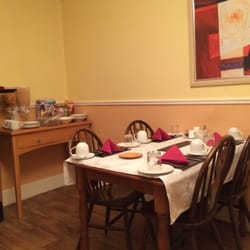 Roseville Lodge B & B - Breakfast room