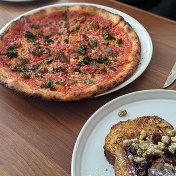 Wit & Wisdom - Lamb Sausage Pizza - New American Near Me - Sonoma, California Wit & Wisdom - Lamb Sausage Pizza - New American Near Me - Sonoma, California