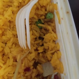 Worst shrimp fried rice ever... Used yellow rice instead of adding egg. Worst shrimp fried rice ever... Used yellow rice instead of adding egg.