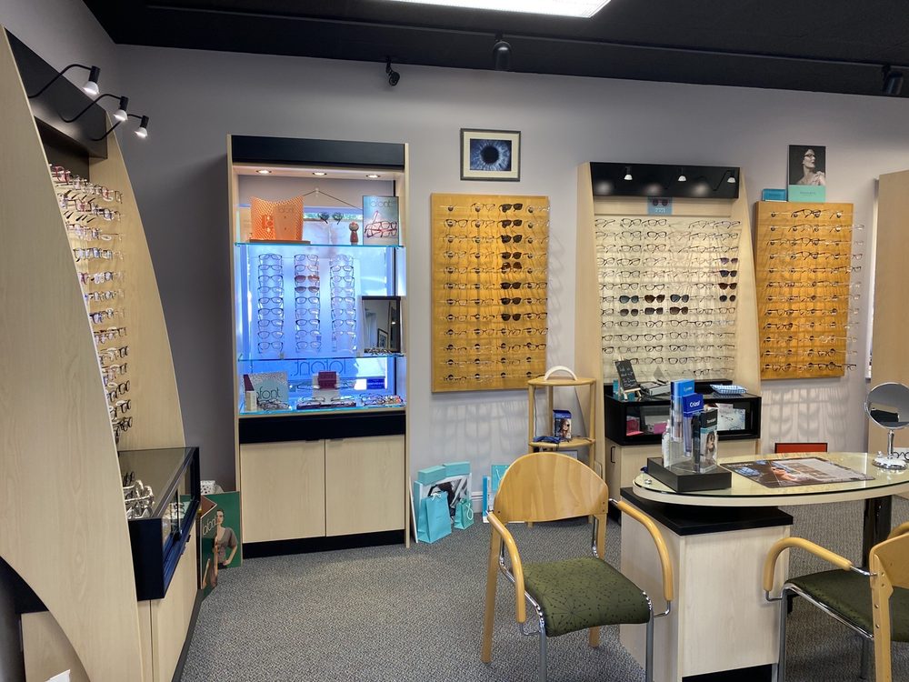 DR JEWELL CHANG OD & OSCEOLA OPTIQUE Updated October 2024 10 Photos